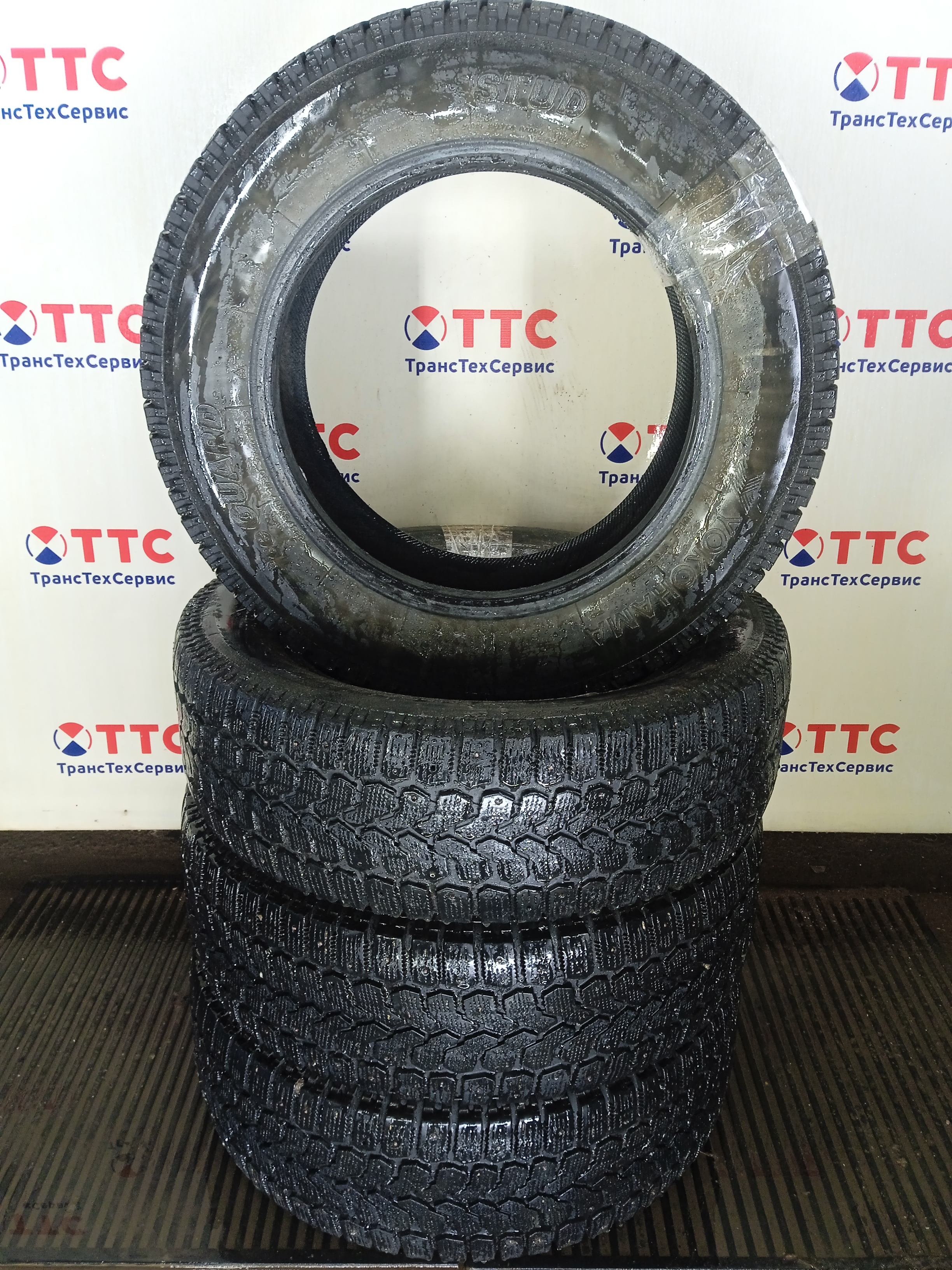 Шины Б\У Yokohama Ice Guard 225/65 R17