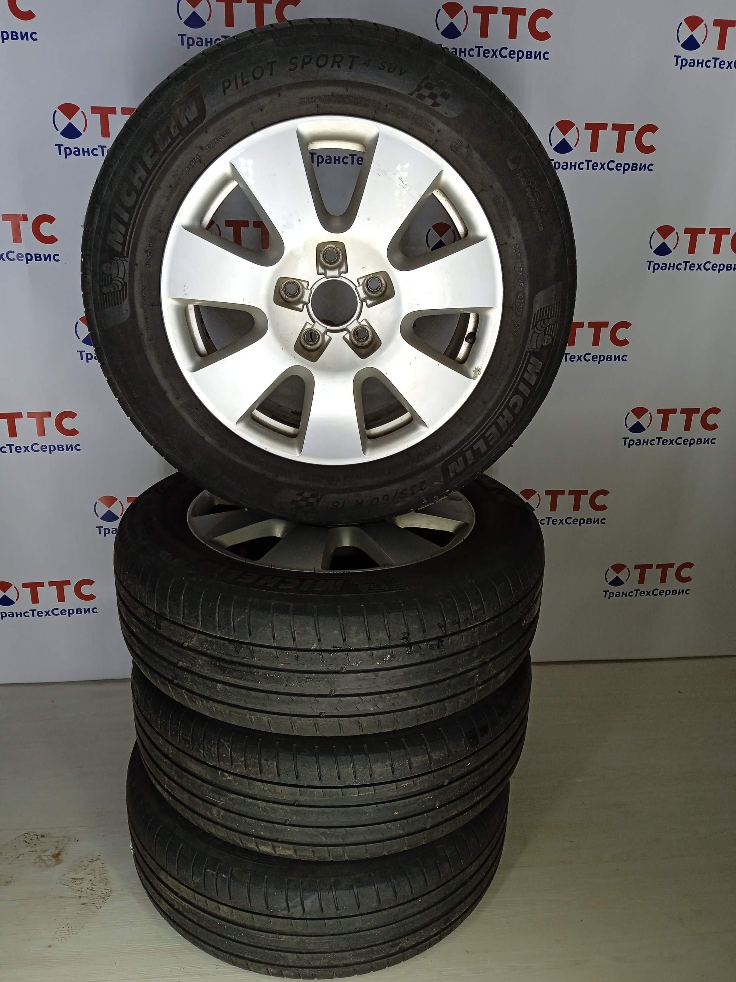 Шины Б\У Michelin Pilot Sport 4 235/60