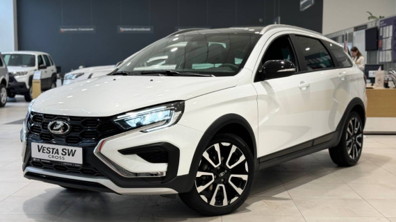 Лада Веста Кросс или Лада Веста: что лучше